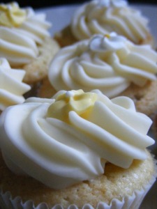 lemon curd filled cupcakes